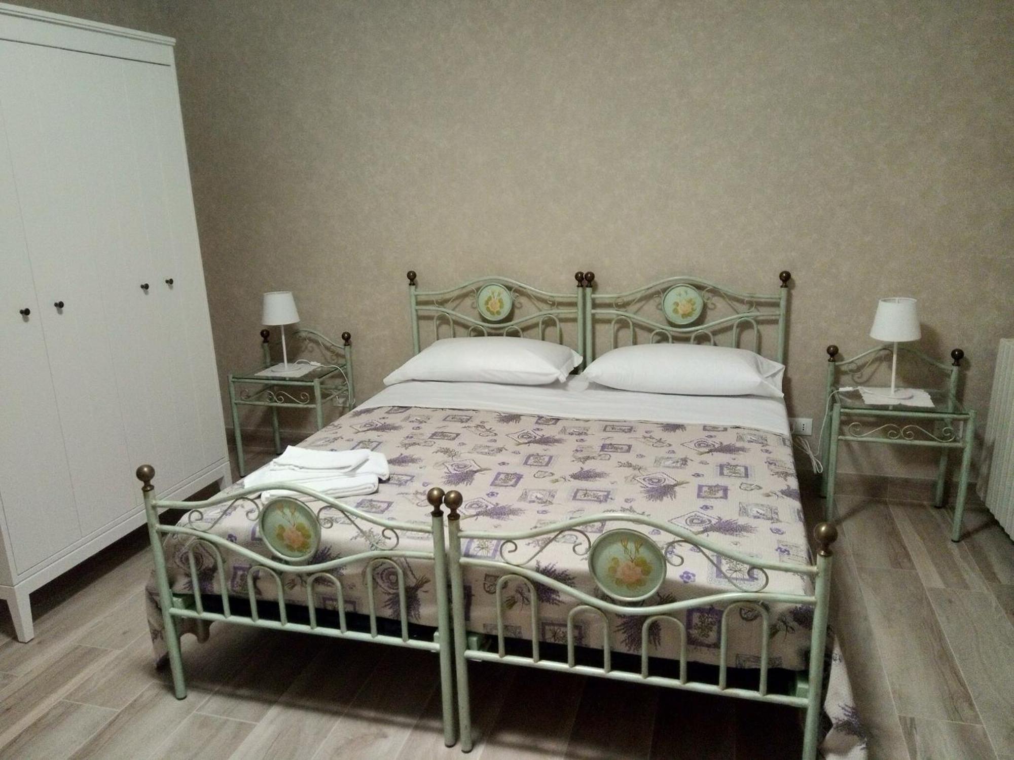 La Buonanotte Panzió Mantova Kültér fotó